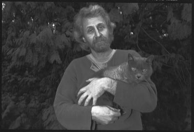 Steve Josefsberg with Dora, Portland house, 1991